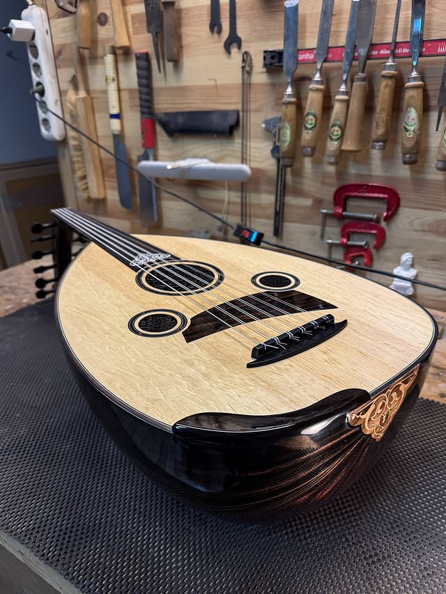 Instagram DS-RAlBjNcF